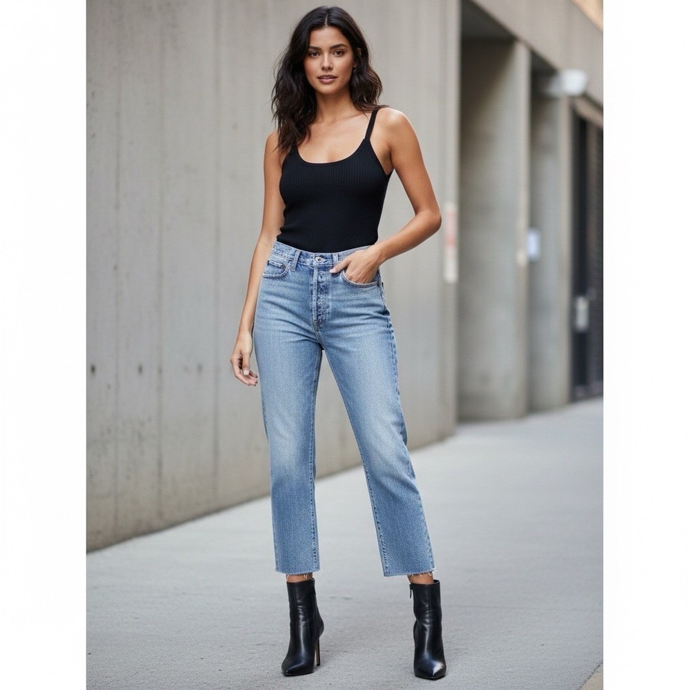 AGOLDE The Riley High Rise Straight Crop Jeans Women's Size 26‎ Light Wash Raw